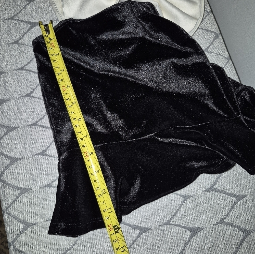 Two piece Christmas Formal from Dillard’s. GB. Velvet Bow Tank Outfit - Picture 7 of 12